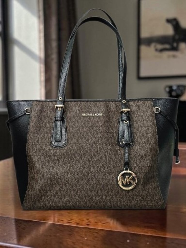 Michael Kors Voyager Large Signature Logo Top-Zip Tote Shoulder Bag Coa